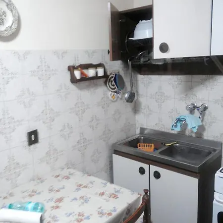 2 Bedrooms With View And Balcony At Carloforte 1 Km Away From The Carloforte (Isola di San Pietro)