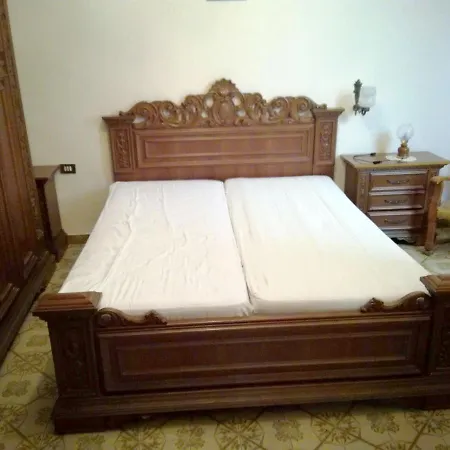 2 Bedrooms With View And Balcony At Carloforte 1 Km Away From The Carloforte (Isola di San Pietro)